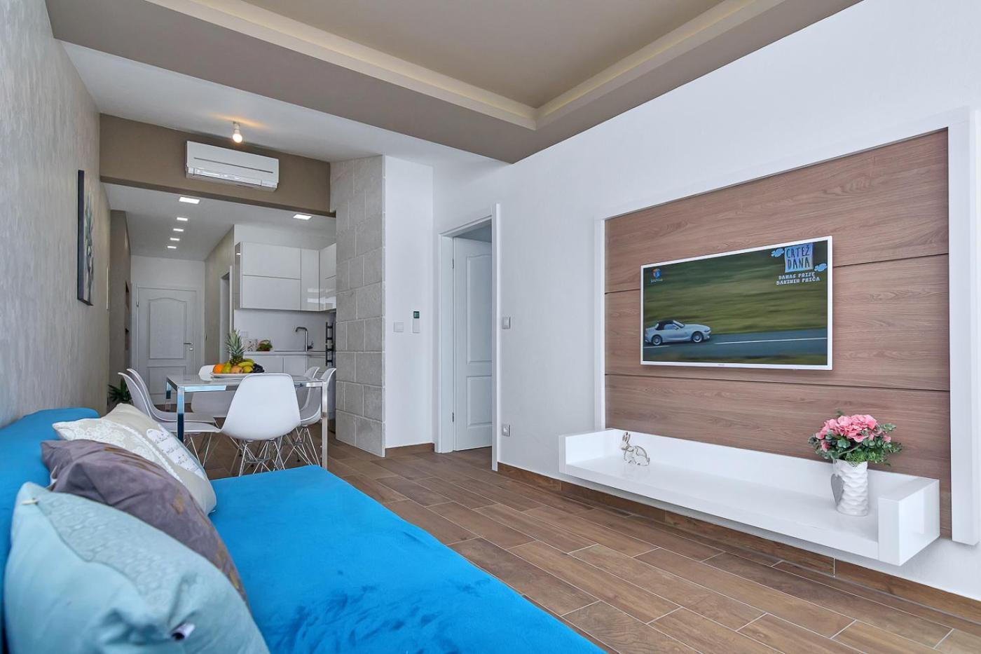 Apartments Riva Тучепи Экстерьер фото