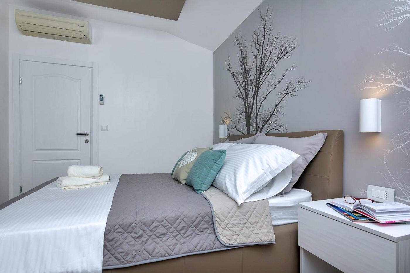 Apartments Riva Тучепи Экстерьер фото