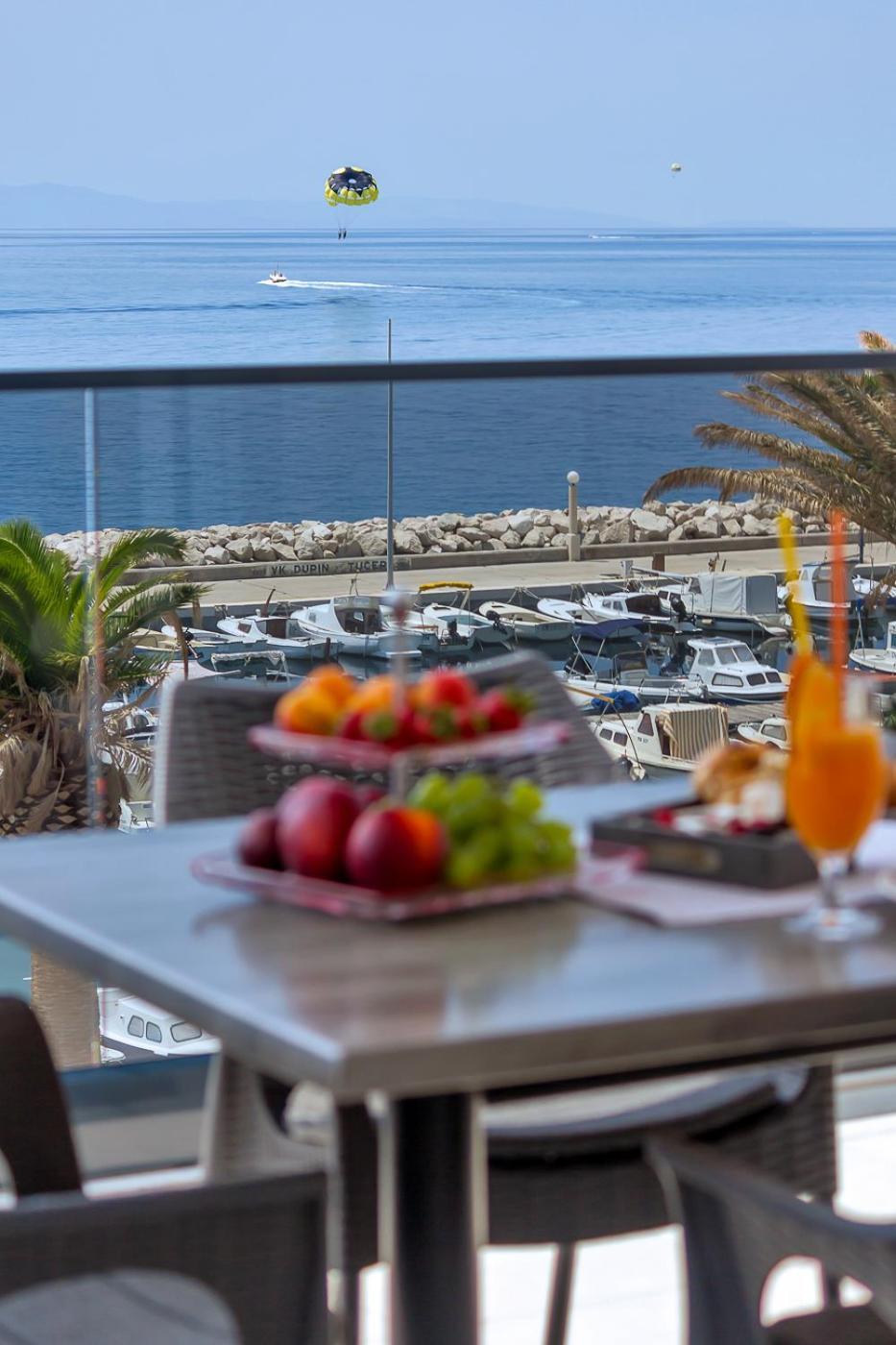 Apartments Riva Тучепи Экстерьер фото